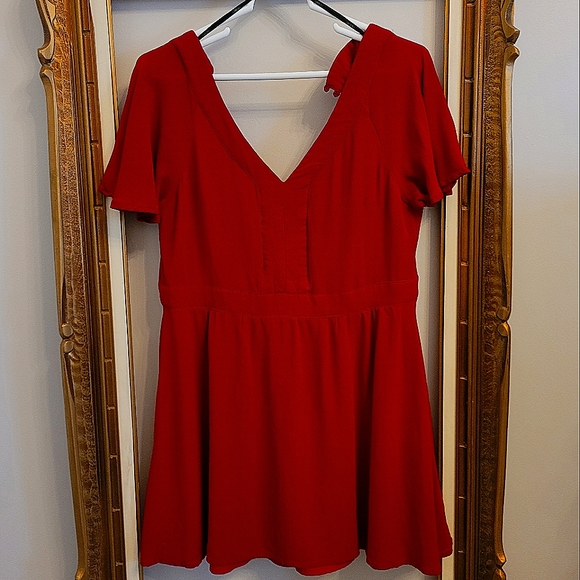 Raspberry red crepe mini dress - Picture 1 of 9